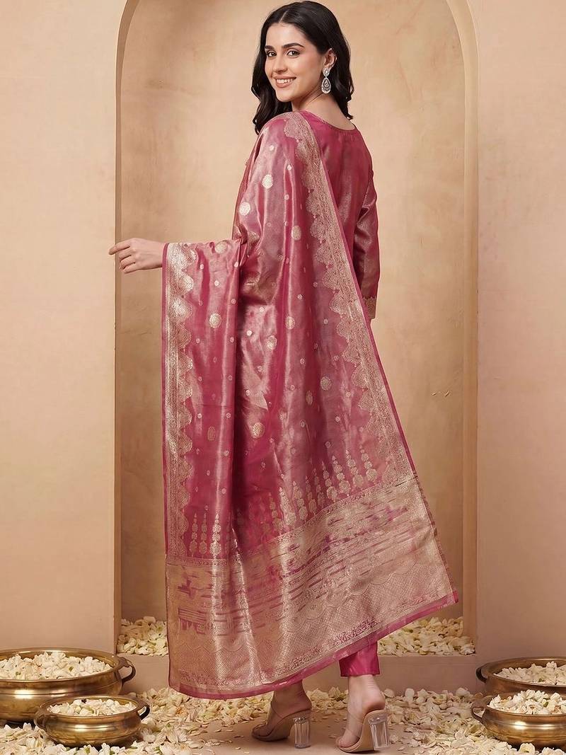 Women Ethnic Motifs Regular Kurta with Trousers & With Dupatta