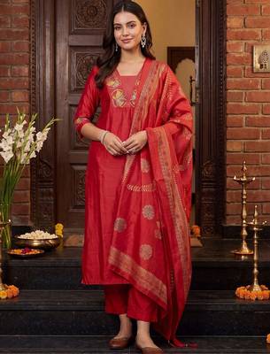 Women Ethnic Motifs Embroidered Regular Kurta with Trousers & With Dupatta 4
