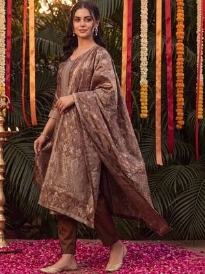 Women Ethnic Motifs Regular Kurta with Trousers & With Dupatta 1