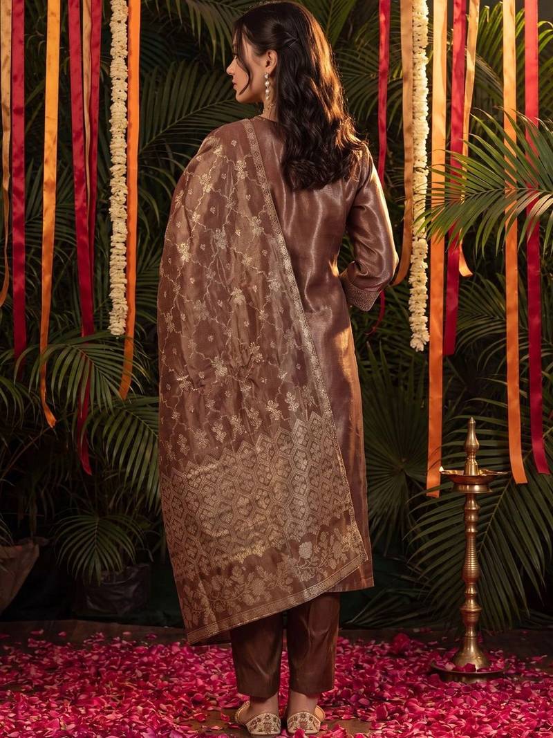 Women Ethnic Motifs Regular Kurta with Trousers & With Dupatta