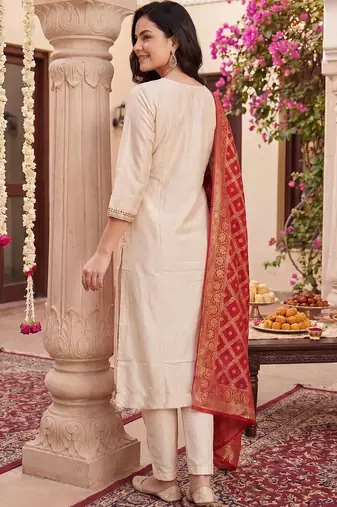 Women Ethnic Motifs Embroidered Regular Thread Work Kurta with Trousers & With Dupatta