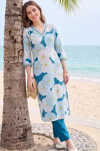 Women Floral Printed Regular Pure Cotton Kurta with Trousers