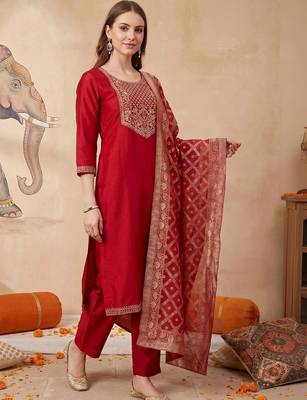 Women Ethnic Motifs Embroidered Regular Kurta with Trousers & With Dupatta 6