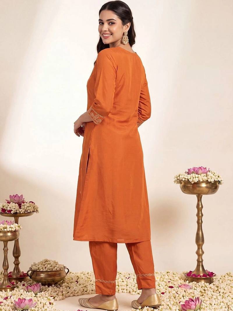 Women Ethnic Motifs Embroidered Regular Thread Work Kurta with Trousers & With Dupatta
