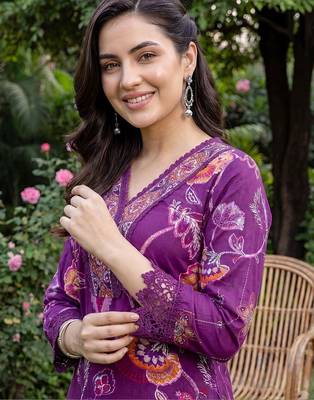 Women Floral Printed Regular Pure Cotton Kurta with Trousers & With Dupatta 2