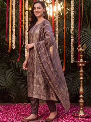 Women Ethnic Motifs Regular Kurta with Trousers & With Dupatta 3