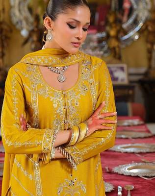 Women Ethnic Motifs Embroidered Regular Thread Work Kurta with Palazzos & With Dupatta 2