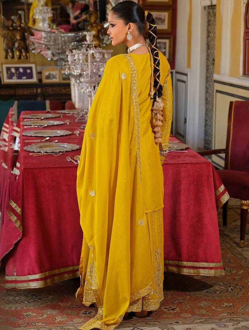 Women Ethnic Motifs Embroidered Regular Thread Work Kurta with Palazzos & With Dupatta