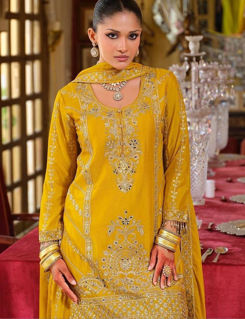 Women Ethnic Motifs Embroidered Regular Thread Work Kurta with Palazzos & With Dupatta