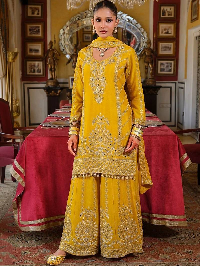 Women Ethnic Motifs Embroidered Regular Thread Work Kurta with Palazzos & With Dupatta