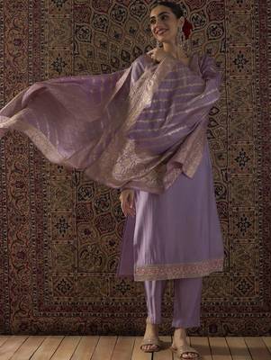 Women Ethnic Motifs Embroidered Regular Thread Work Kurta with Trousers & With Dupatta 2