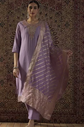 Women Ethnic Motifs Embroidered Regular Thread Work Kurta with Trousers & With Dupatta