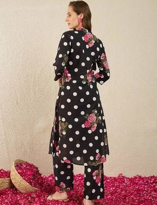 Women Floral Printed Regular Pure Cotton Kurta with Pyjamas 4