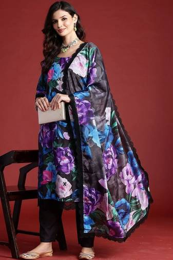 Women Floral Printed Regular Kurta with Trousers & With Dupatta