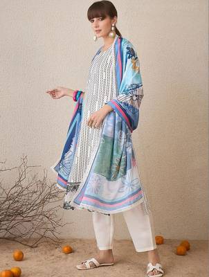 Women Ethnic Motifs Printed Regular Kurta with Trousers & With Dupatta 6