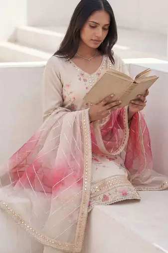 Women Floral Embroidered Regular Mirror Work Kurta with Trousers & With Dupatta