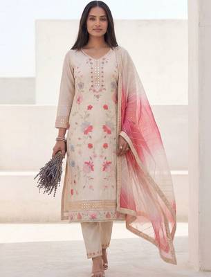 Women Floral Embroidered Regular Mirror Work Kurta with Trousers & With Dupatta 6