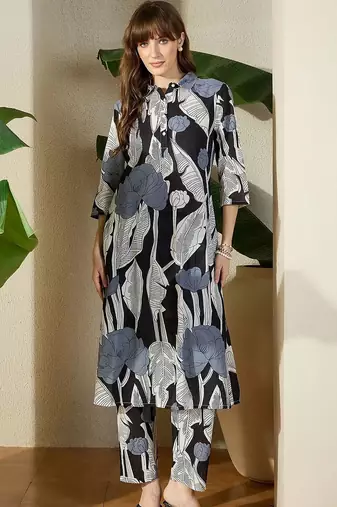 Women Floral Printed Regular Pure Cotton Kurta with Trousers