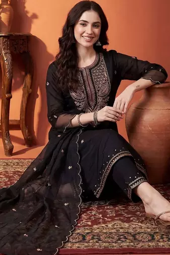 Women Ethnic Motifs Embroidered Regular Thread Work Pure Cotton Kurta with Trousers & With Dupatta