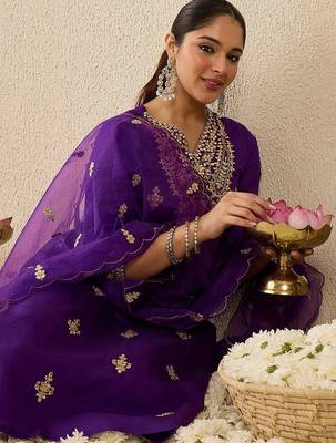 Women Ethnic Motifs Embroidered Regular Kurta with Trousers & With Dupatta 2