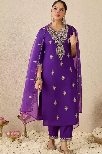 Women Ethnic Motifs Embroidered Regular Kurta with Trousers & With Dupatta