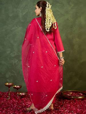 Women Ethnic Motifs Embroidered Regular Thread Work Kurta with Trousers & With Dupatta 3