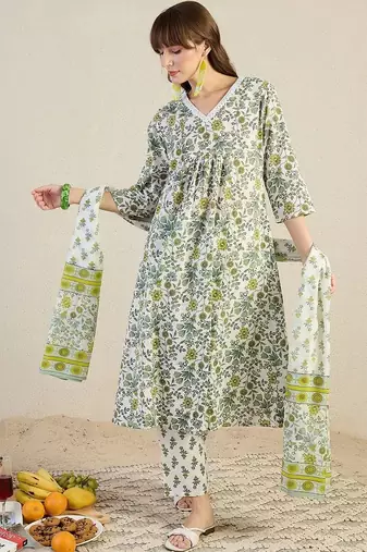 Floral Printed Empire Pure Cotton Kurta With Trousers & Dupatta
