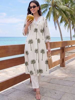 Women Ethnic Motifs Printed Regular Pure Cotton Kurta with Trousers 1