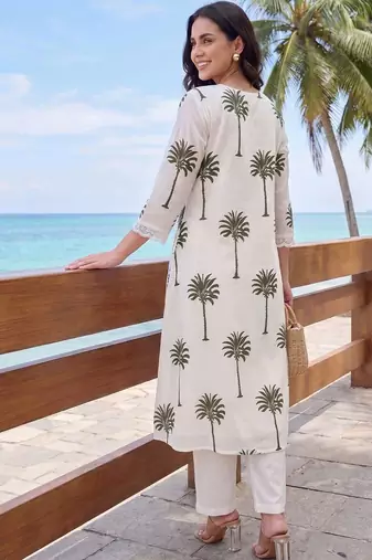 Women Ethnic Motifs Printed Regular Pure Cotton Kurta with Trousers