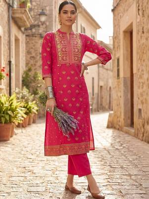 Women Ethnic Motifs Printed Regular Pure Cotton Kurta with Trousers 1