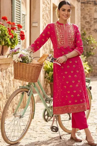 Women Ethnic Motifs Printed Regular Pure Cotton Kurta with Trousers