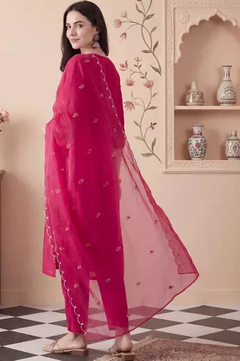 Ethnic Motifs Embroidered Thread Work Kurta With Trousers & Dupatta