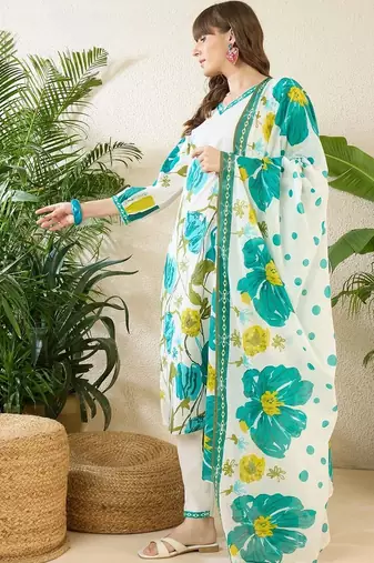 Women Floral Printed Regular Pure Cotton Kurta with Trousers & With Dupatta