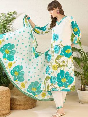 Women Floral Printed Regular Pure Cotton Kurta with Trousers & With Dupatta 2