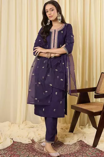 Women Ethnic Motifs Embroidered Regular Thread Work Kurta with Trousers & With Dupatta