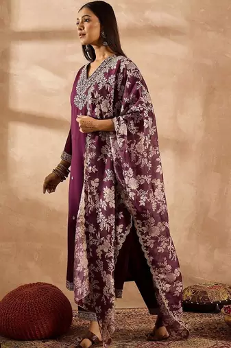 Women Ethnic Motifs Embroidered Regular Thread Work Kurta with Palazzos & With Dupatta