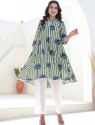 Women Printed Regular Pure Cotton Kurta with Trousers 1