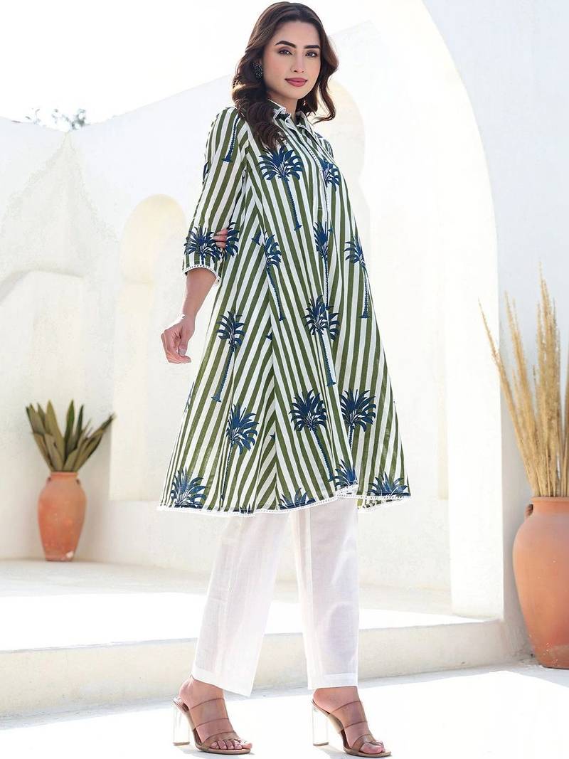 Women Printed Regular Pure Cotton Kurta with Trousers