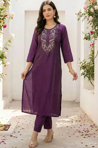 Women Ethnic Motifs Embroidered Regular Thread Work Kurta with Trousers & With Dupatta
