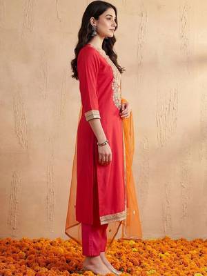 Women Ethnic Motifs Embroidered Regular Kurta with Trousers & With Dupatta 3