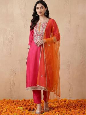 Women Ethnic Motifs Embroidered Regular Kurta with Trousers & With Dupatta 6