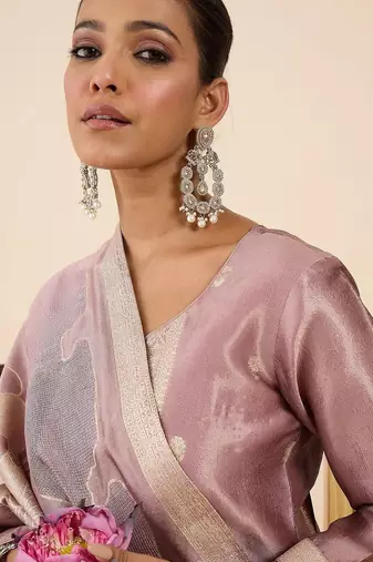 Women Ethnic Motifs Regular Kurta with Trousers & With Dupatta
