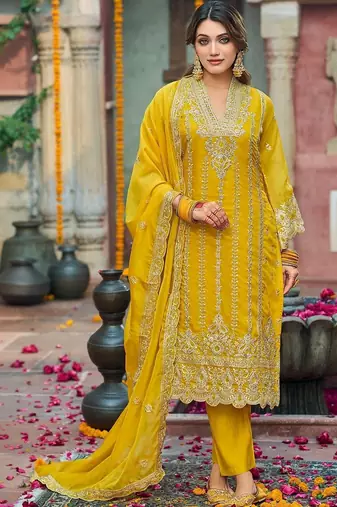 Women Ethnic Motifs Embroidered Regular Thread Work Kurta with Trousers & With Dupatta