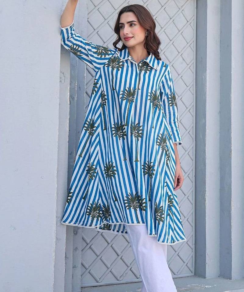 Women Printed Regular Pure Cotton Kurti with Trousers