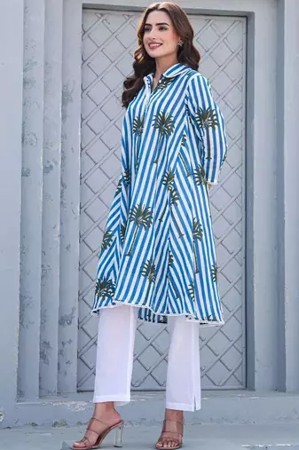 Women Printed Regular Pure Cotton Kurti with Trousers
