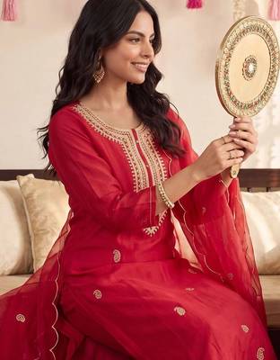 Women Ethnic Motifs Embroidered Regular Kurta with Trousers & With Dupatta 2