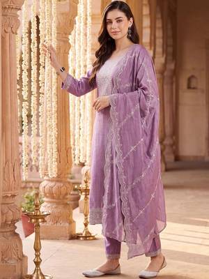 Women Ethnic Motifs Embroidered Regular Thread Work Kurta with Trousers & With Dupatta 1