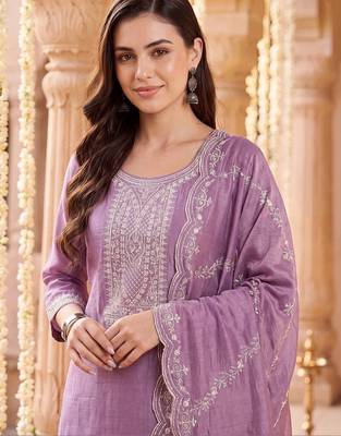 Women Ethnic Motifs Embroidered Regular Thread Work Kurta with Trousers & With Dupatta 2