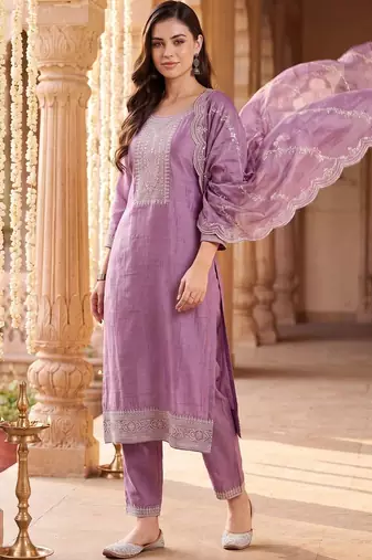 Women Ethnic Motifs Embroidered Regular Thread Work Kurta with Trousers & With Dupatta