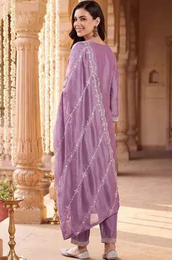 Women Ethnic Motifs Embroidered Regular Thread Work Kurta with Trousers & With Dupatta